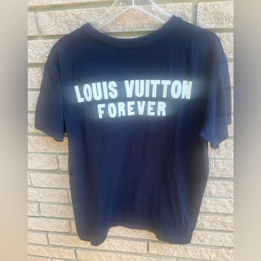 Louis Vuitton Forever Pocket T-shirt navy blue and white Sz Medium short sleeve - Picture 5 of 6